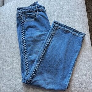 Old Navy Women's Extra High Rise Sky-Hi Wide Leg Jean with Braid on the side